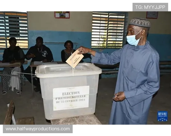 以盖伊称塞内加尔全力以赴夺冠